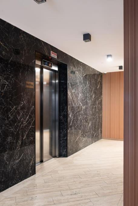 Idyllia - Vesta Luxury Apartment Rome Buitenkant foto